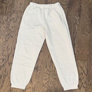 Women’s Cream Sweatpants size medium